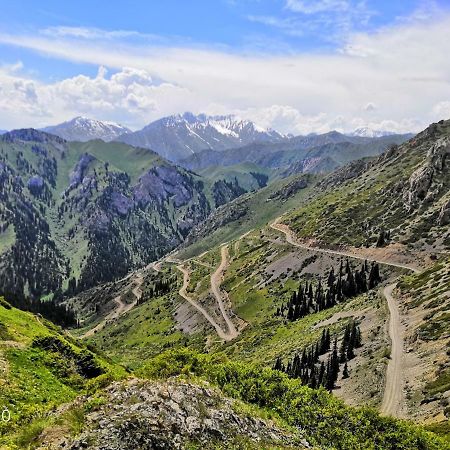 Yurt Camp Ali-Nur At Lake Song-Kol Юрточный Лагерь Али-Нур Озеро Сон-Куль Сон-Куль Кыргызстан Нарын Kyrgyzstan Naryn Exteriér fotografie
