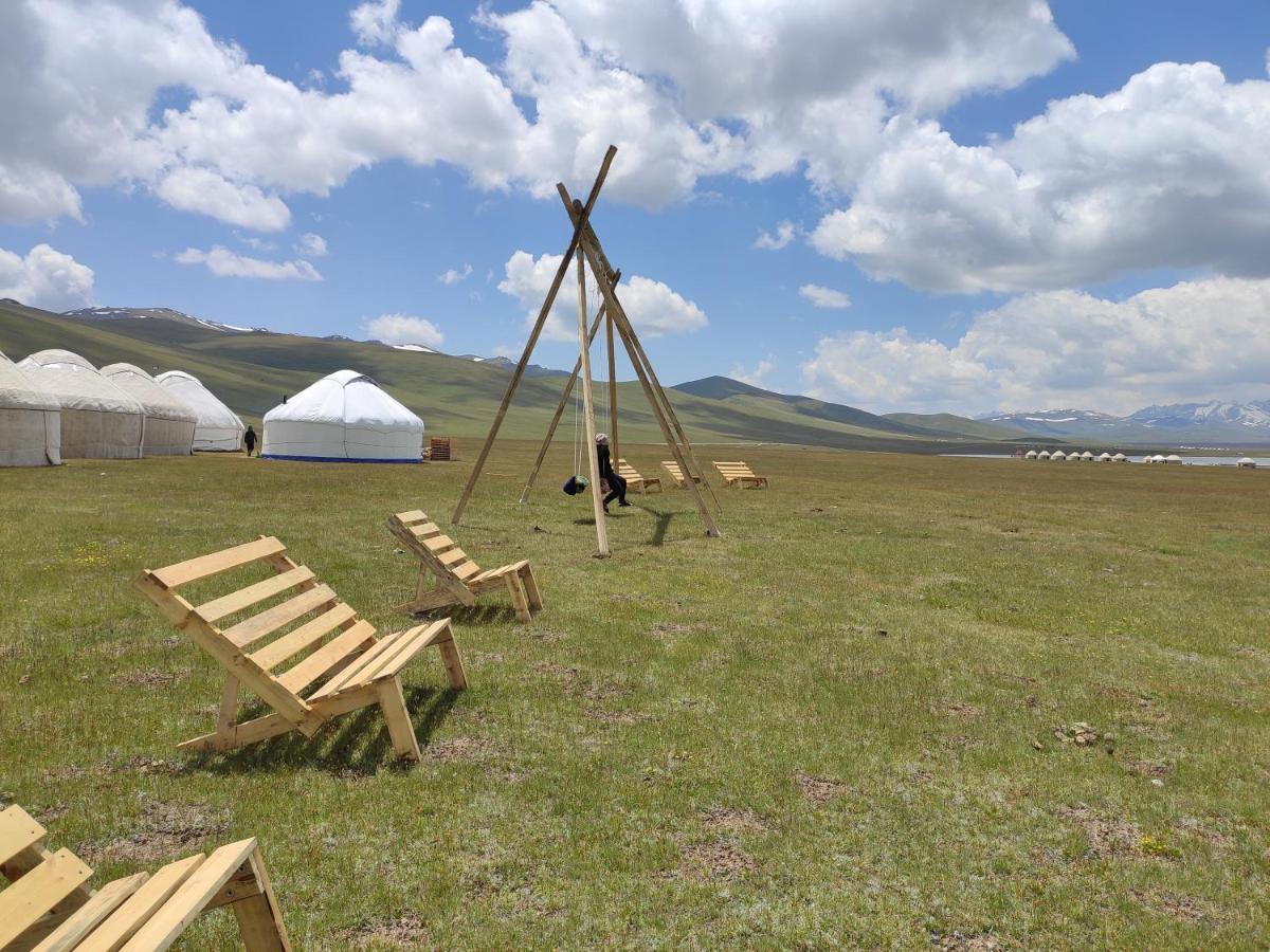 Yurt Camp Ali-Nur At Lake Song-Kol Юрточный Лагерь Али-Нур Озеро Сон-Куль Сон-Куль Кыргызстан Нарын Kyrgyzstan Naryn Exteriér fotografie