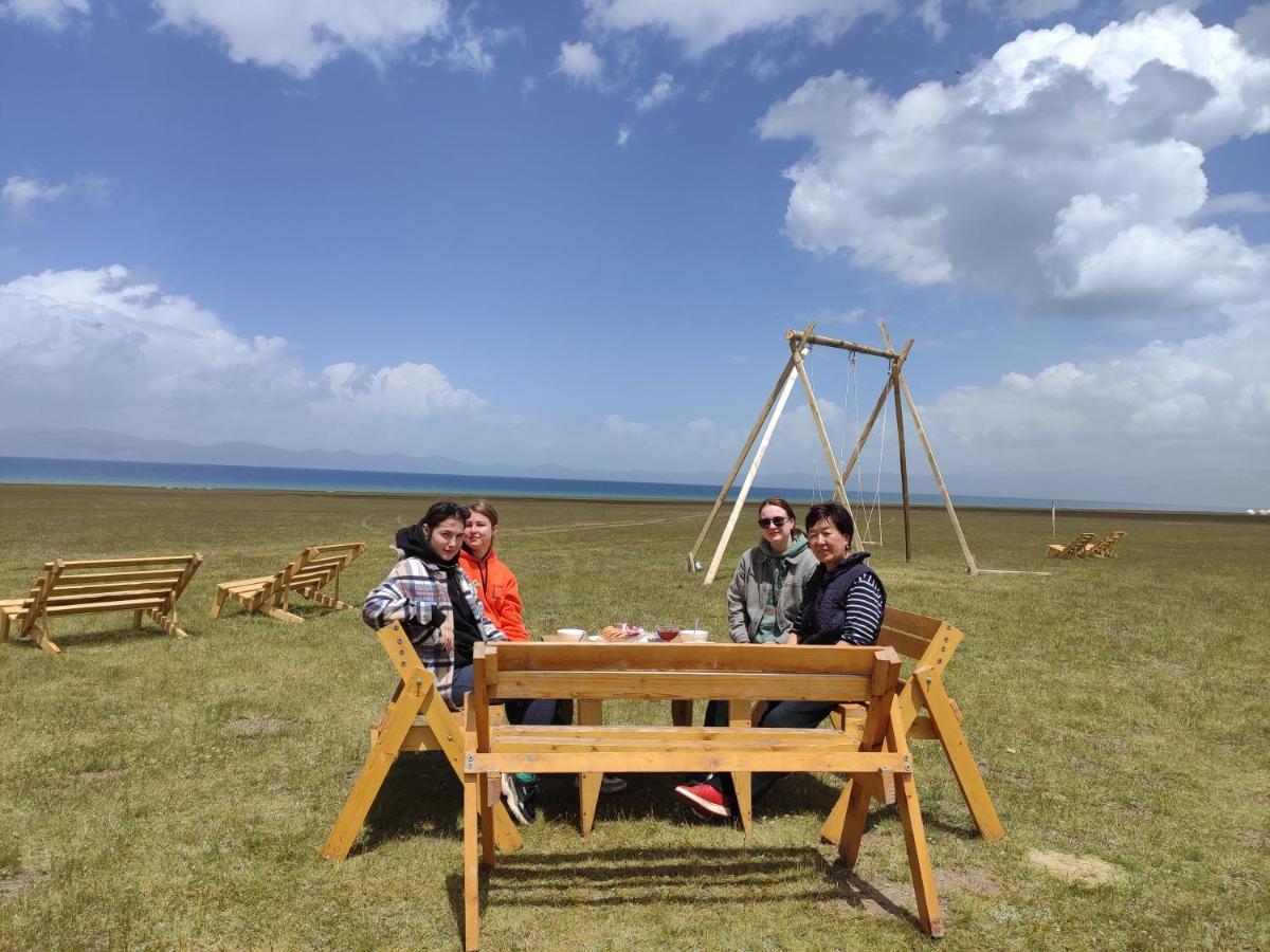 Yurt Camp Ali-Nur At Lake Song-Kol Юрточный Лагерь Али-Нур Озеро Сон-Куль Сон-Куль Кыргызстан Нарын Kyrgyzstan Naryn Exteriér fotografie