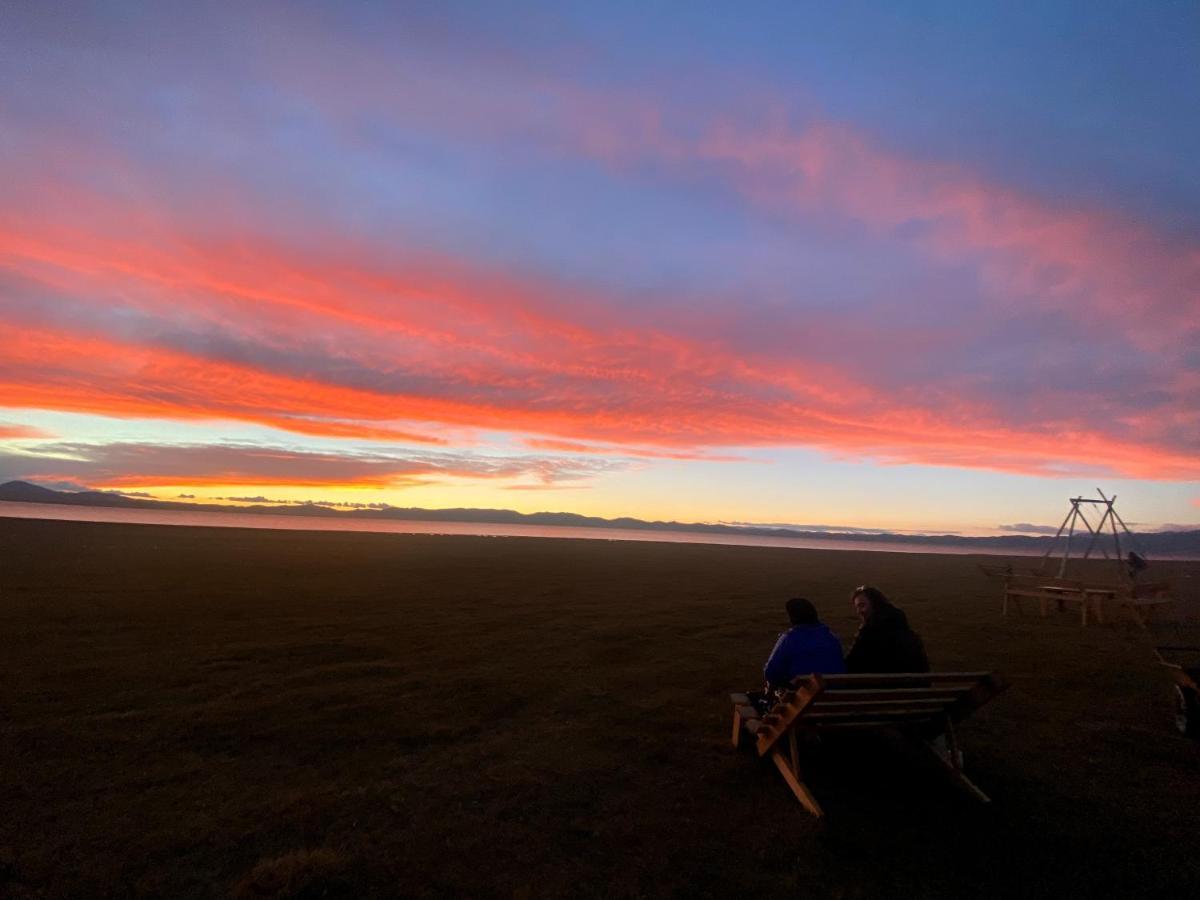 Yurt Camp Ali-Nur At Lake Song-Kol Юрточный Лагерь Али-Нур Озеро Сон-Куль Сон-Куль Кыргызстан Нарын Kyrgyzstan Naryn Exteriér fotografie