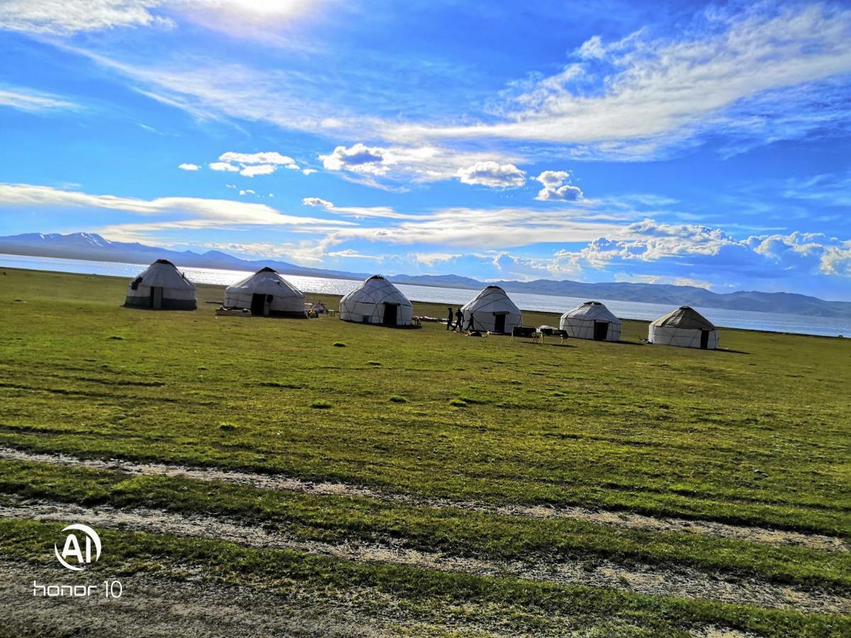 Yurt Camp Ali-Nur At Lake Song-Kol Юрточный Лагерь Али-Нур Озеро Сон-Куль Сон-Куль Кыргызстан Нарын Kyrgyzstan Naryn Exteriér fotografie