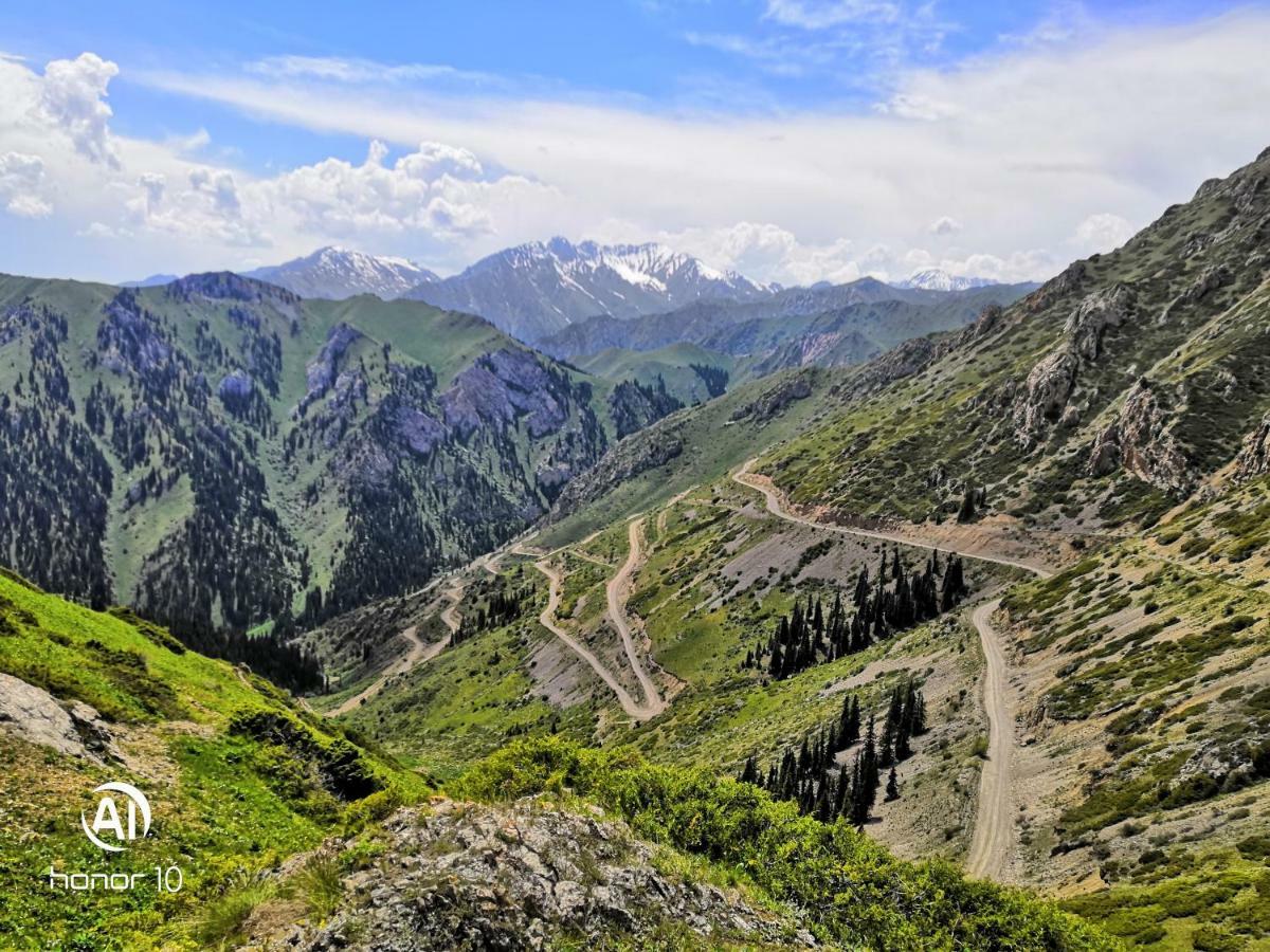 Yurt Camp Ali-Nur At Lake Song-Kol Юрточный Лагерь Али-Нур Озеро Сон-Куль Сон-Куль Кыргызстан Нарын Kyrgyzstan Naryn Exteriér fotografie